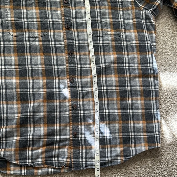 Duluth Trading Co Plaid Button Up Cotton Shirt Gray Tan White Mens XL Tall - Picture 5 of 8